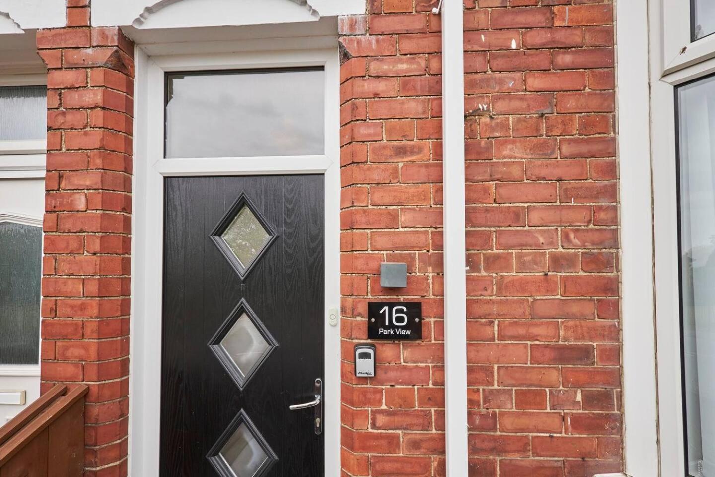 Pass The Keys Modern Home In A Seaside Town Seaham Exterior foto